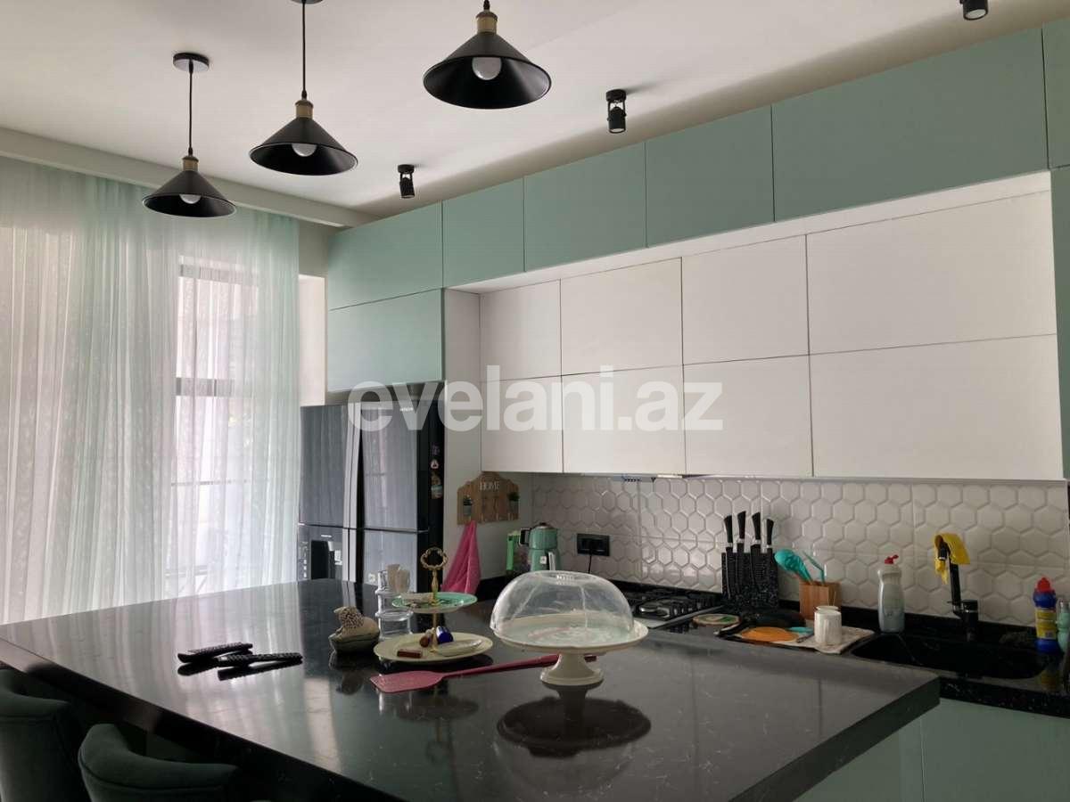 Satılır, həyət evi / bağ, 5 otaqlı, 240 m², Bakı, Xəzər r, Buzovna q.