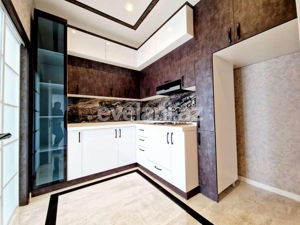 Satılır, yeni tikili, 2 otaqlı, 70 m², Bakı, Nizami r.