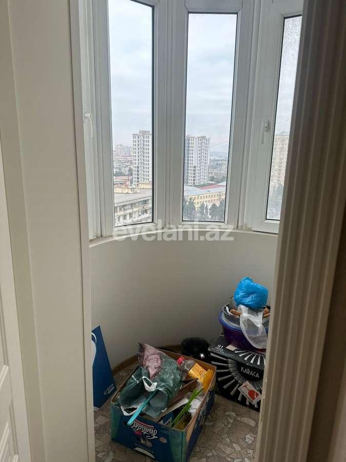 Satılır, yeni tikili, 3 otaqlı, 125 m², Bakı, Binəqədi r, 8-ci mikrorayon q, Azadlıq prospekti m.