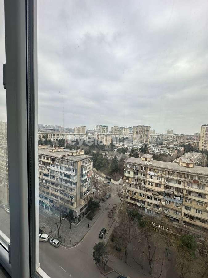 Satılır, yeni tikili, 3 otaqlı, 125 m², Bakı, Binəqədi r, 8-ci mikrorayon q, Azadlıq prospekti m.