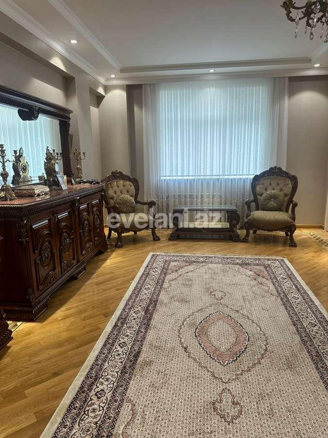 Satılır, yeni tikili, 3 otaqlı, 125 m², Bakı, Binəqədi r, 8-ci mikrorayon q, Azadlıq prospekti m.