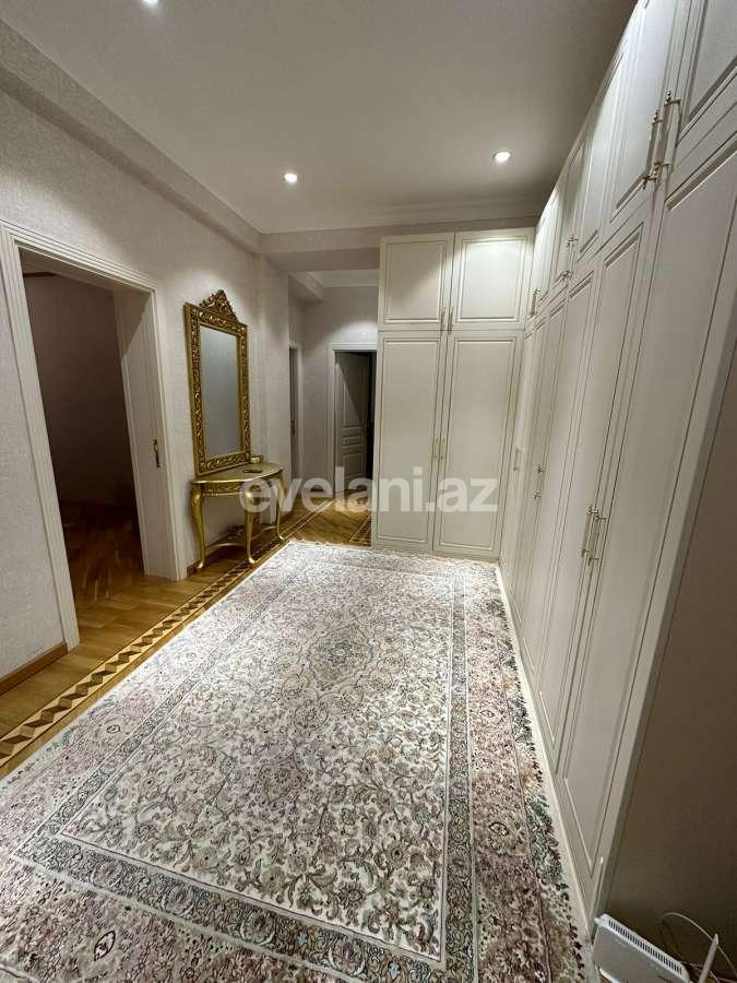 Satılır, yeni tikili, 3 otaqlı, 125 m², Bakı, Binəqədi r, 8-ci mikrorayon q, Azadlıq prospekti m.