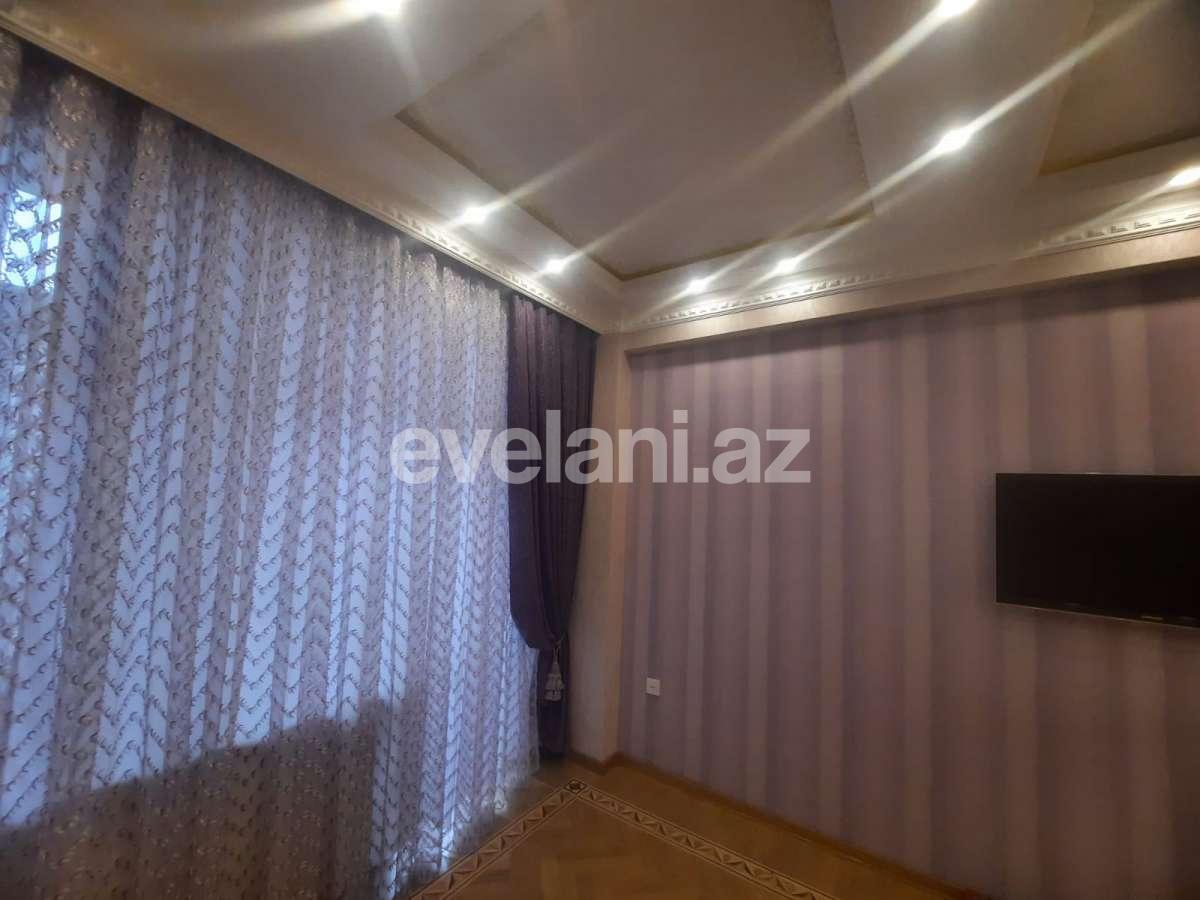 Satılır, yeni tikili, 3 otaqlı, 150 m², Bakı, Binəqədi r, 8-ci mikrorayon q, Azadlıq prospekti m.