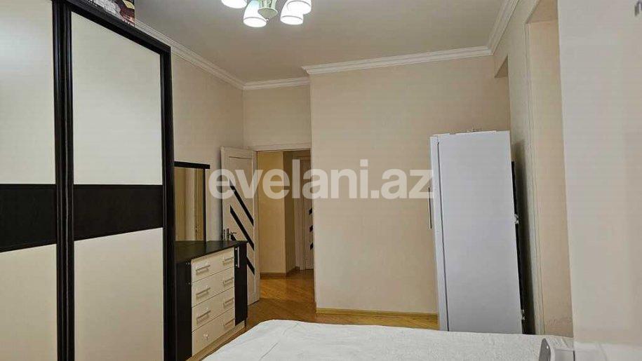 Satılır, yeni tikili, 3 otaqlı, 140 m², Bakı, Binəqədi r, 7-ci mikrorayon q, Azadlıq prospekti m.