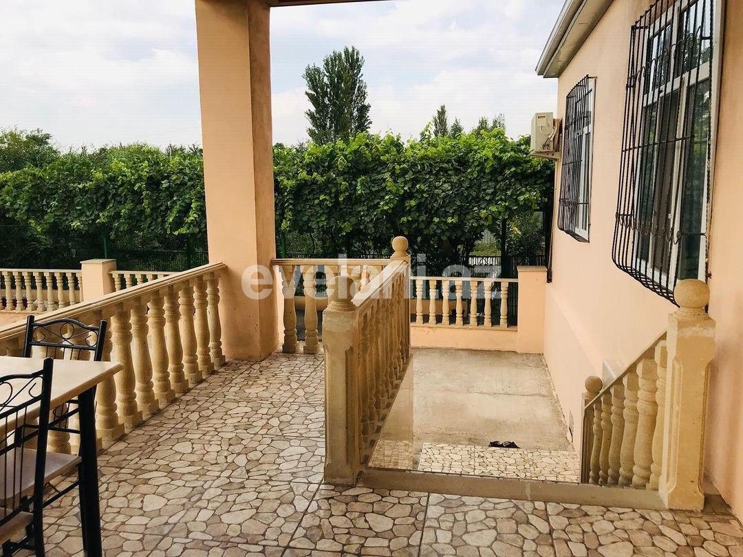 Satılır, həyət evi / bağ, 4 otaqlı, 120 m², Saatlı