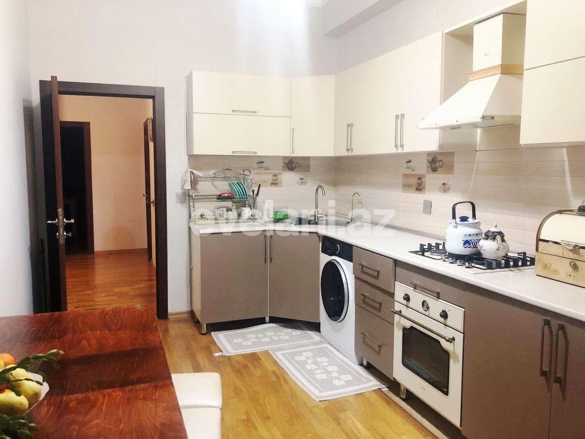 Satılır, yeni tikili, 3 otaqlı, 102.7 m², Bakı, Nizami r.