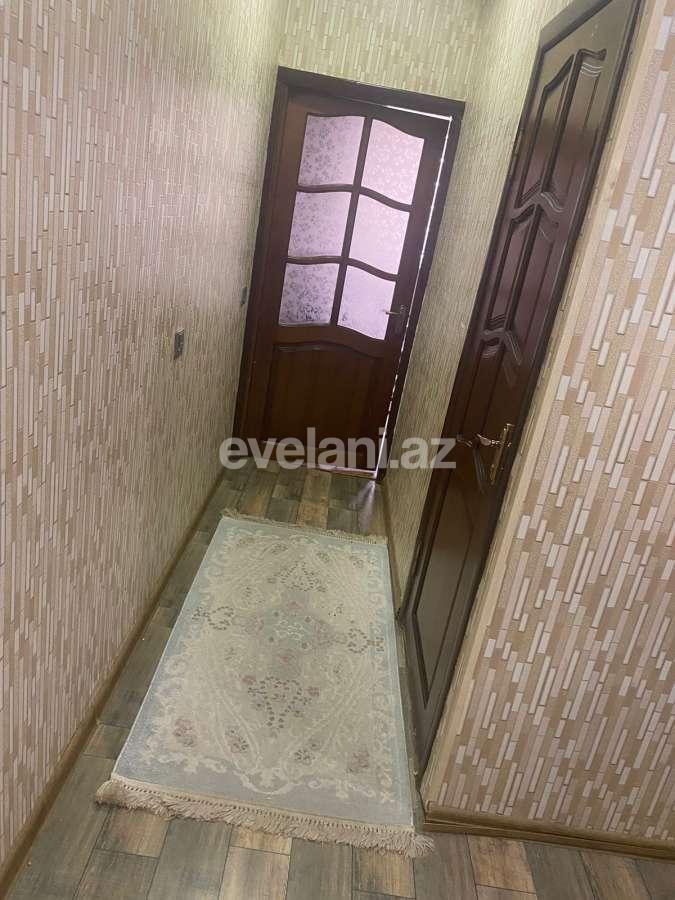 Satılır, köhnə tikili, 2 otaqlı, 70 m², Bakı, Binəqədi r, 8-ci mikrorayon q.