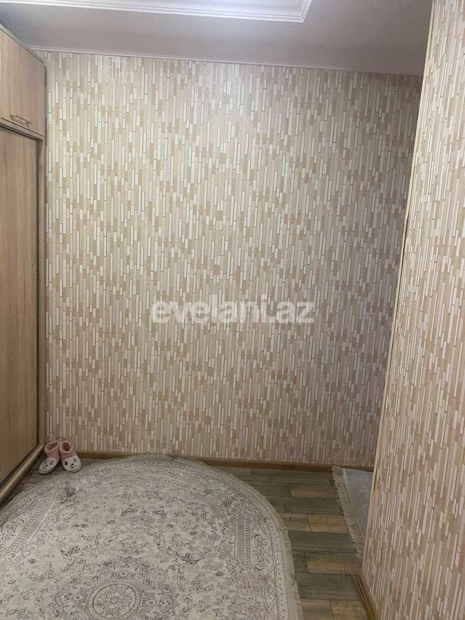 Satılır, köhnə tikili, 2 otaqlı, 70 m², Bakı, Binəqədi r, 8-ci mikrorayon q.