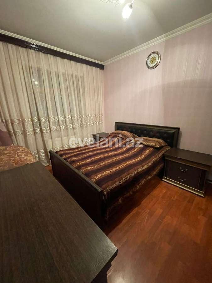 Satılır, köhnə tikili, 2 otaqlı, 52 m², Sumqayıt, 10-cu mikrorayon r.