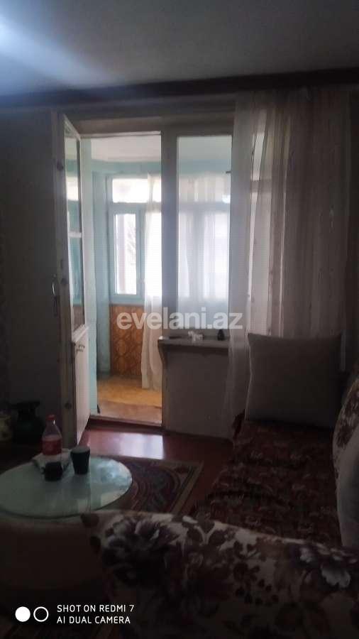 Satılır, köhnə tikili, 2 otaqlı, 46 m², Sumqayıt, 4-cü mikrorayon r.
