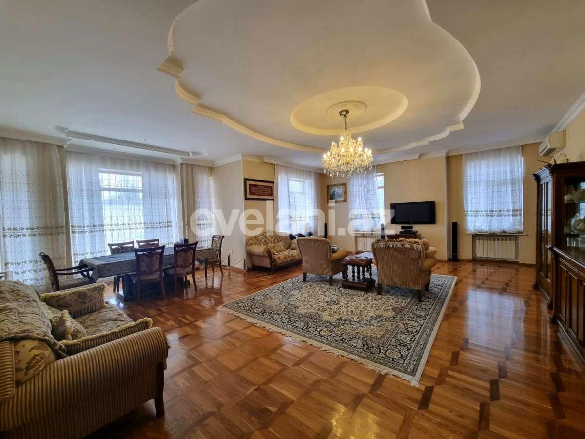 Satılır, həyət evi / bağ, 7 otaqlı, 295 m², Bakı, Abşeron r, Novxanı q.