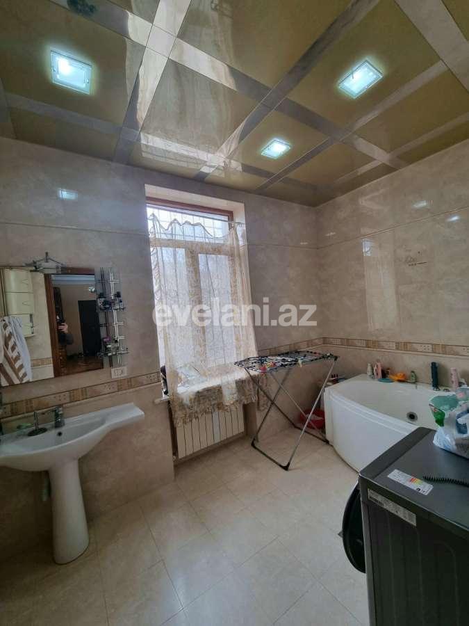 Satılır, həyət evi / bağ, 7 otaqlı, 295 m², Bakı, Abşeron r, Novxanı q.