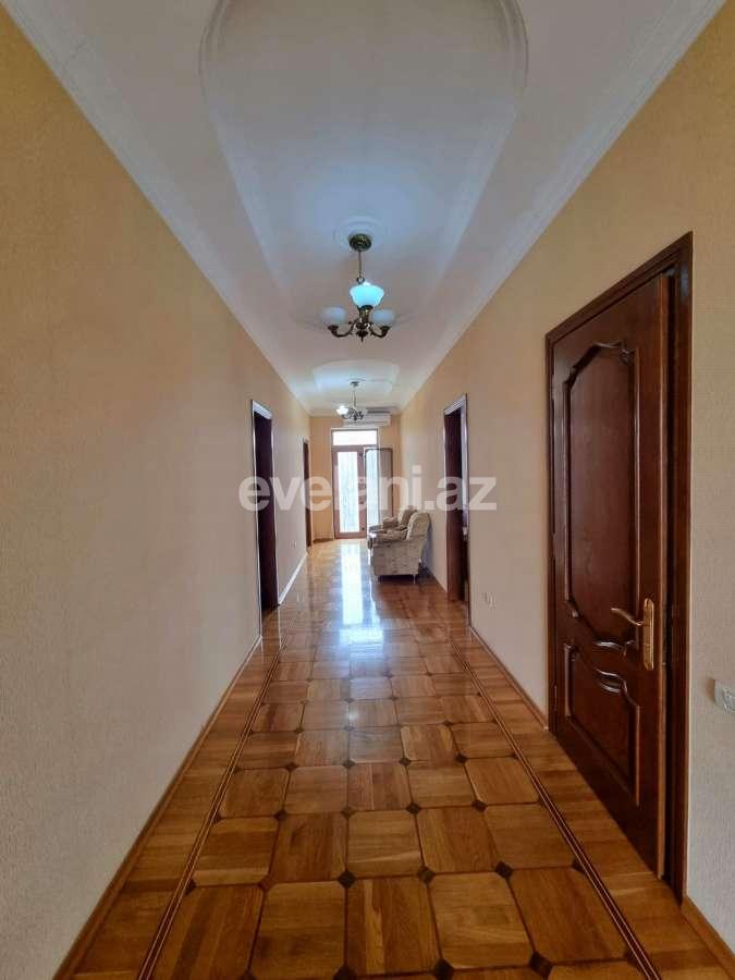 Satılır, həyət evi / bağ, 7 otaqlı, 295 m², Bakı, Abşeron r, Novxanı q.