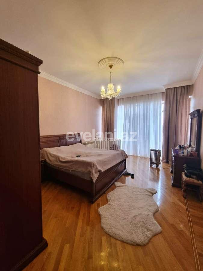 Satılır, həyət evi / bağ, 7 otaqlı, 295 m², Bakı, Abşeron r, Novxanı q.