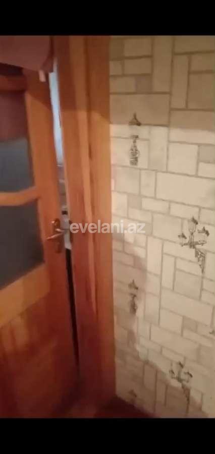 Satılır, köhnə tikili, 2 otaqlı, 56 m², Sumqayıt, 13-cü mikrorayon r.