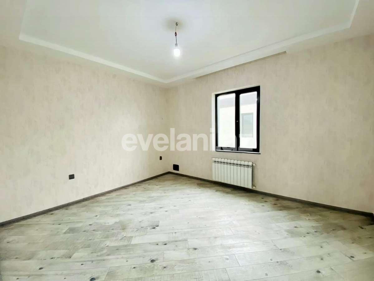 Satılır, həyət evi / bağ, 5 otaqlı, 220 m², Bakı, Abşeron r, Novxanı q.