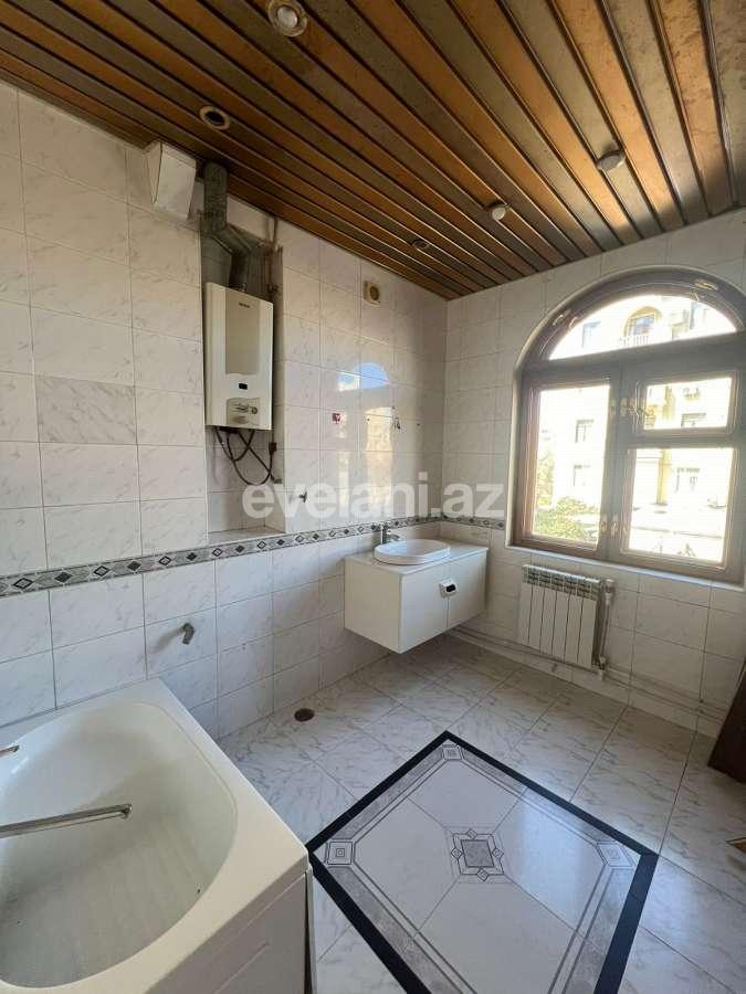 Сдаётся, офис, 4-комнаты, 140 m², Баку, Ясамальский r, Элмляр Академиясы m.