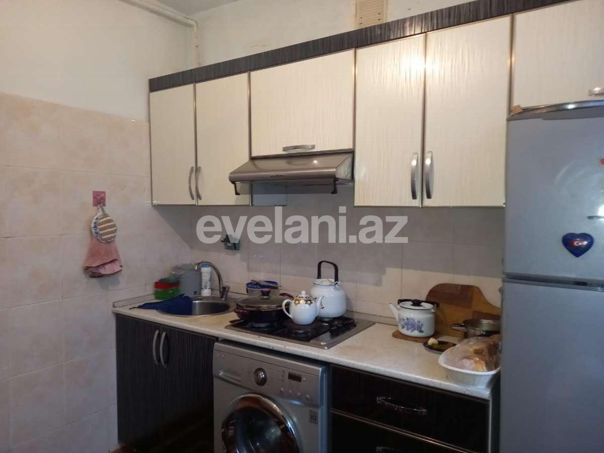 Satılır, köhnə tikili, 4 otaqlı, 82 m², Sumqayıt, 11-ci mikrorayon r.
