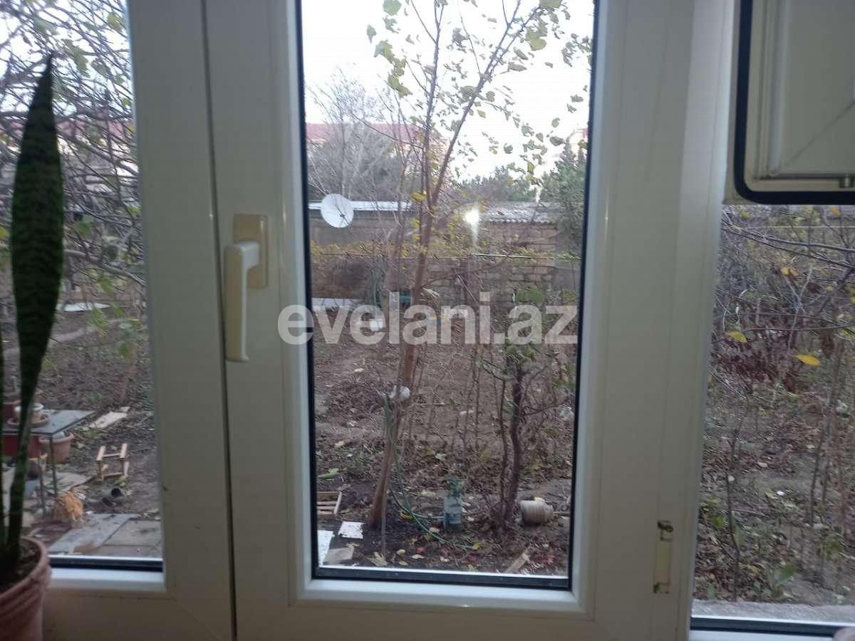 Satılır, köhnə tikili, 4 otaqlı, 82 m², Sumqayıt, 11-ci mikrorayon r.