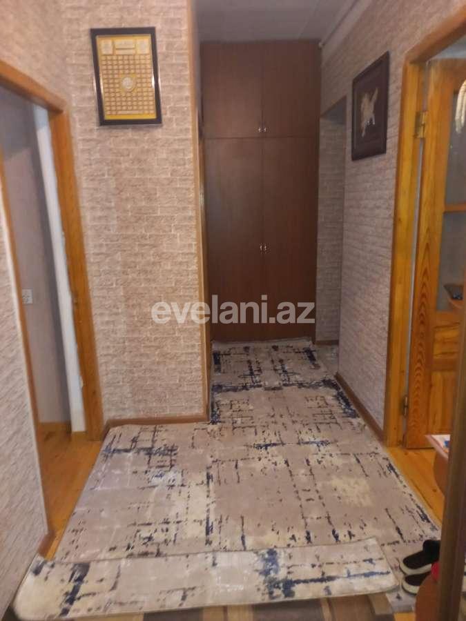 Satılır, köhnə tikili, 4 otaqlı, 82 m², Sumqayıt, 11-ci mikrorayon r.