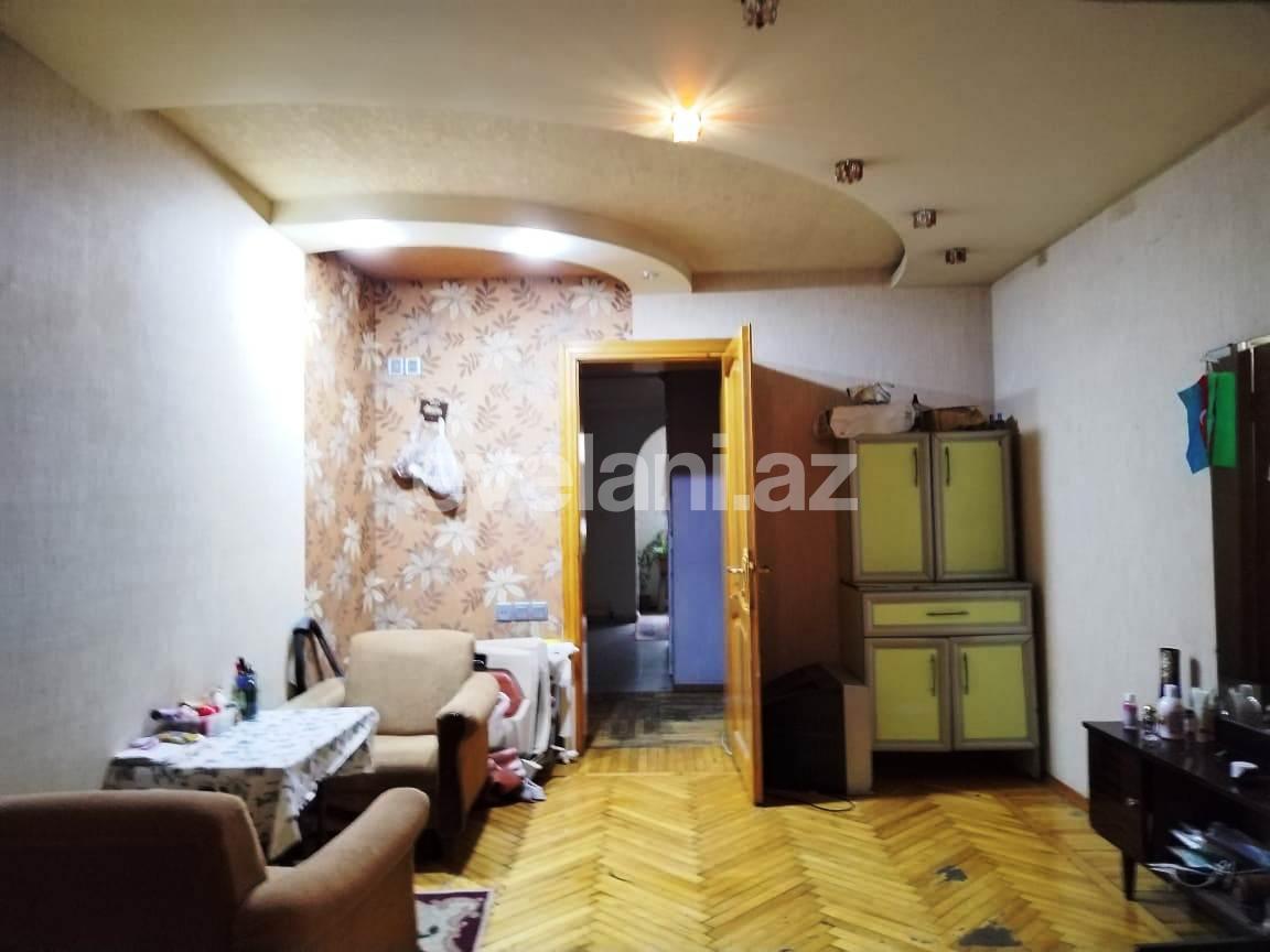 Продаётся, вторичка, 3-комнаты, 70 m², Баку, Ясамальский r, Низами m.