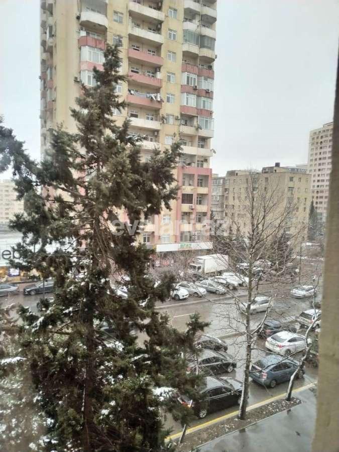 Продаётся, вторичка, 3-комнаты, 70 m², Баку, Ясамальский r, Низами m.