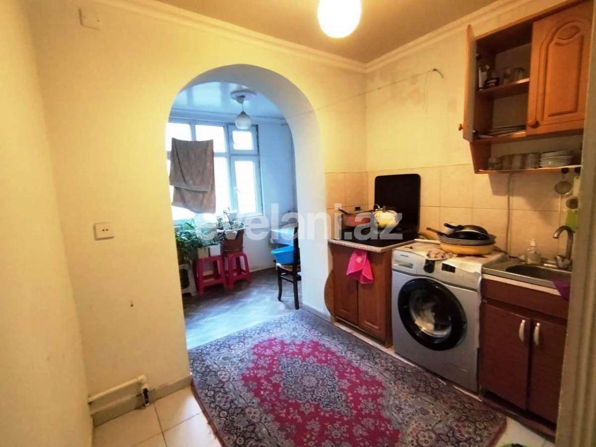 Продаётся, вторичка, 3-комнаты, 70 m², Баку, Ясамальский r, Низами m.