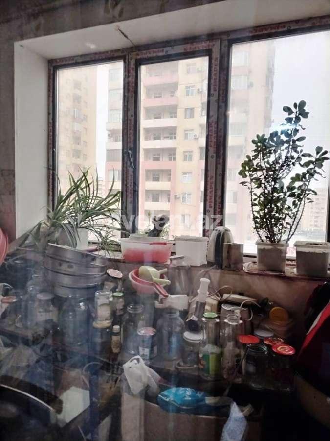 Продаётся, вторичка, 3-комнаты, 70 m², Баку, Ясамальский r, Низами m.