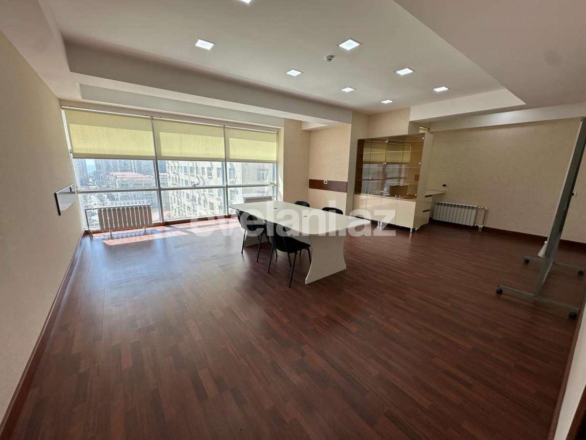 Kirayə verilir, ofis, 2 otaqlı, 100 m², Bakı, Xətai r, Şah İsmayıl Xətai m.