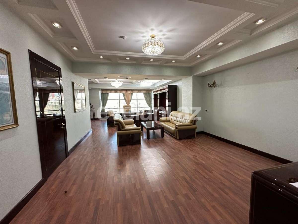 Kirayə verilir, ofis, 6 otaqlı, 300 m², Bakı, Xətai r.