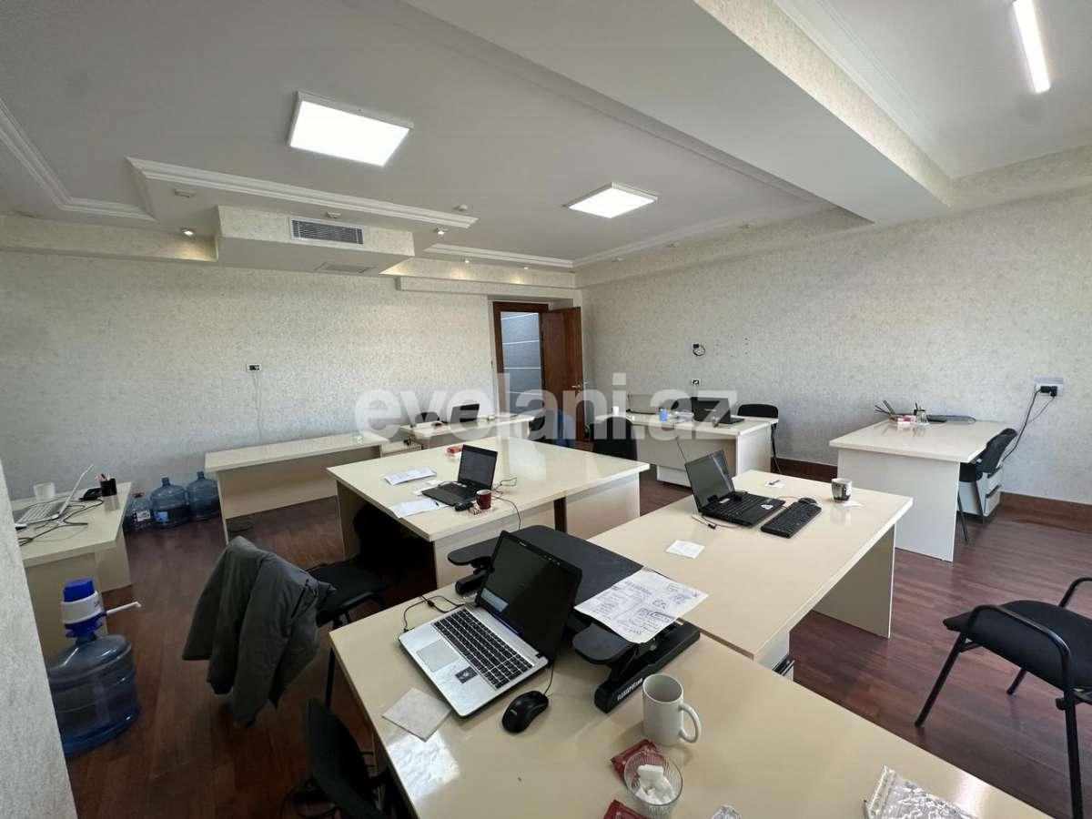 Kirayə verilir, ofis, 6 otaqlı, 300 m², Bakı, Xətai r.