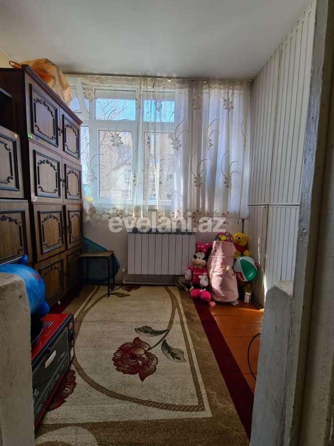 Satılır, köhnə tikili, 2 otaqlı, 48 m², Sumqayıt, 8-ci mikrorayon r.