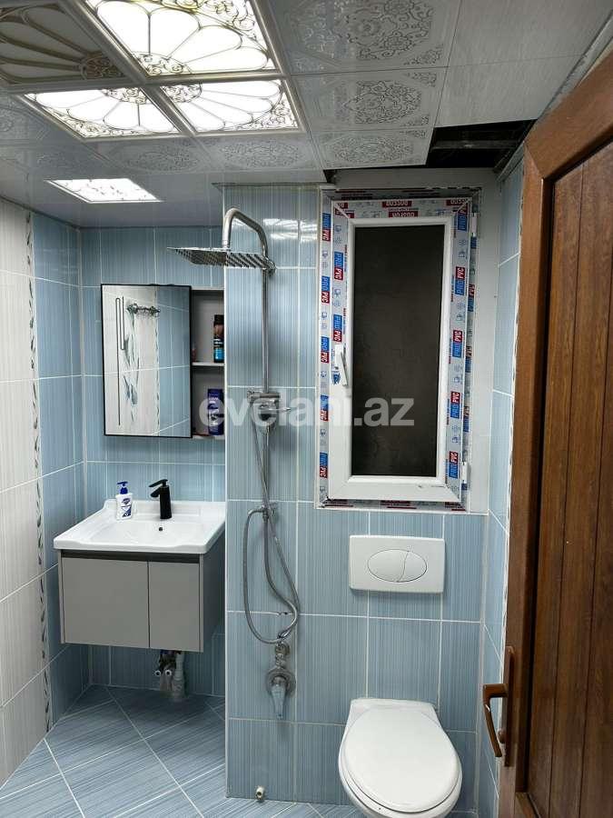 Satılır, köhnə tikili, 2 otaqlı, 62 m², Bakı, Suraxanı r, Qaraçuxur q.