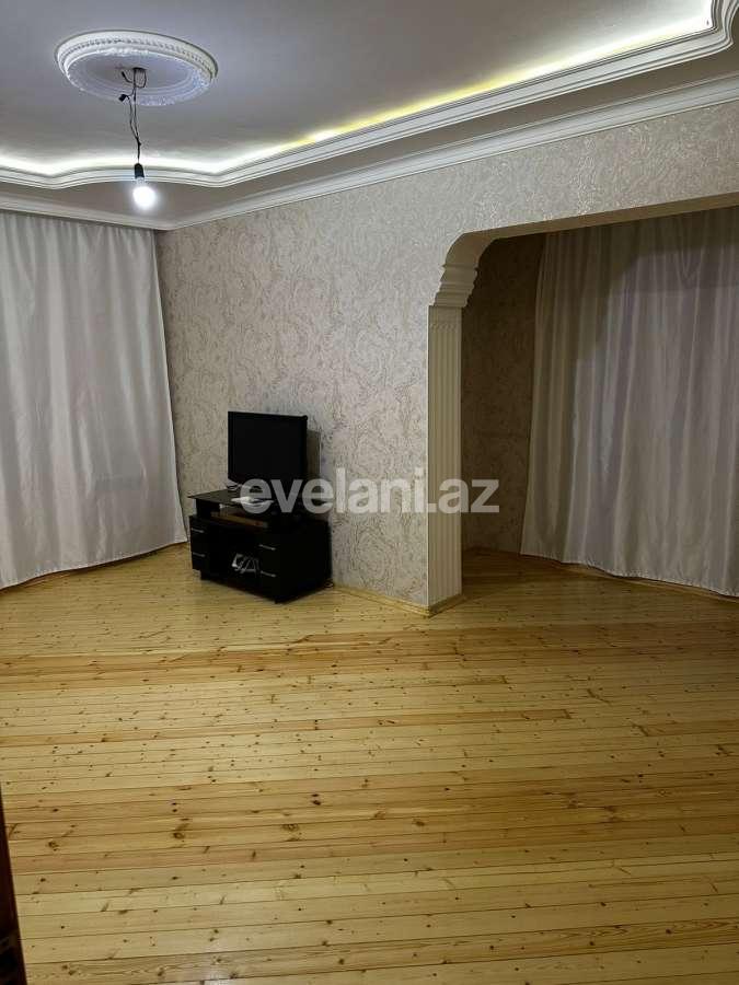 Satılır, köhnə tikili, 2 otaqlı, 62 m², Bakı, Suraxanı r, Qaraçuxur q.