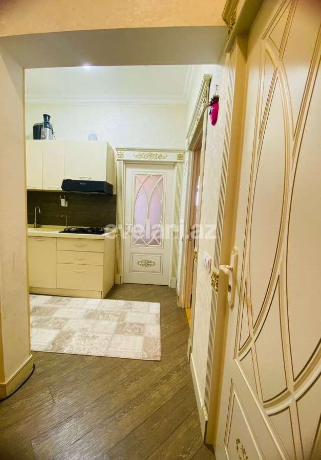 Satılır, yeni tikili, 2 otaqlı, 62 m², Bakı, Nizami r, Qara Qarayev m.