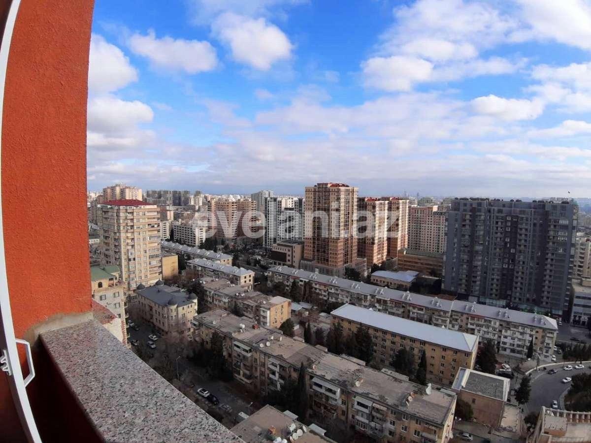 Satılır, yeni tikili, 4 otaqlı, 180 m², Bakı, Yasamal r, Elmlər Akademiyası m.