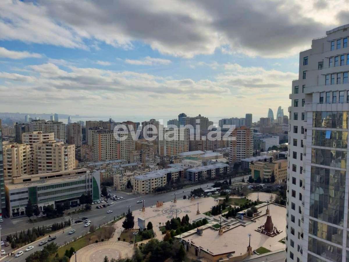 Satılır, yeni tikili, 4 otaqlı, 180 m², Bakı, Yasamal r, Elmlər Akademiyası m.
