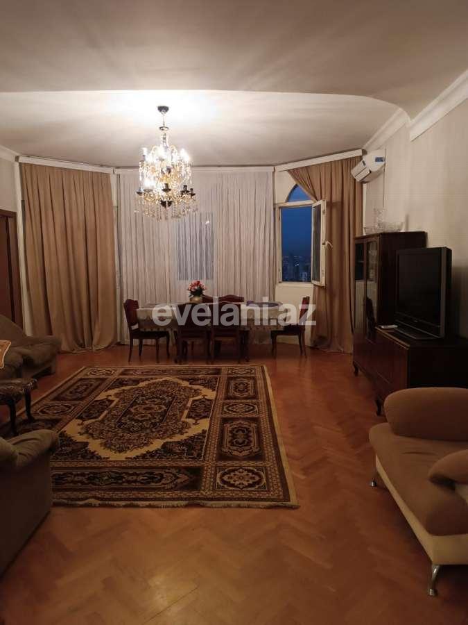 Kirayə verilir, köhnə tikili, 3 otaqlı, 120 m², Bakı, Yasamal r, Elmlər Akademiyası m.