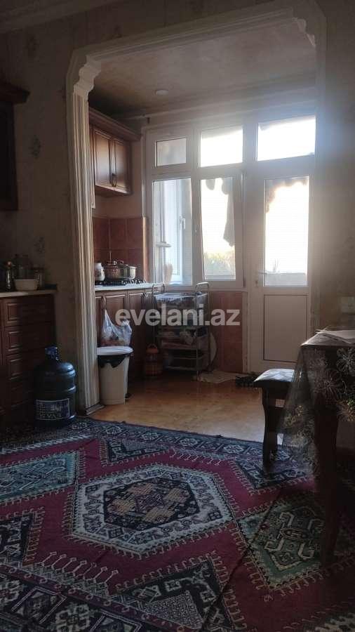 Satılır, köhnə tikili, 2 otaqlı, 60 m², Bakı, Xətai r, Həzi Aslanov m.