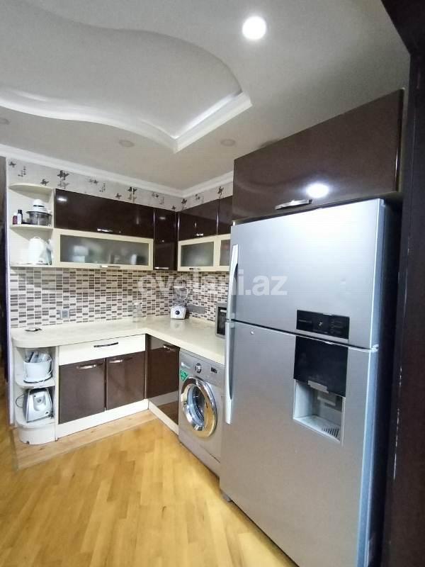 Kirayə verilir, köhnə tikili, 3 otaqlı, 85 m², Bakı, Xətai r, Həzi Aslanov m.