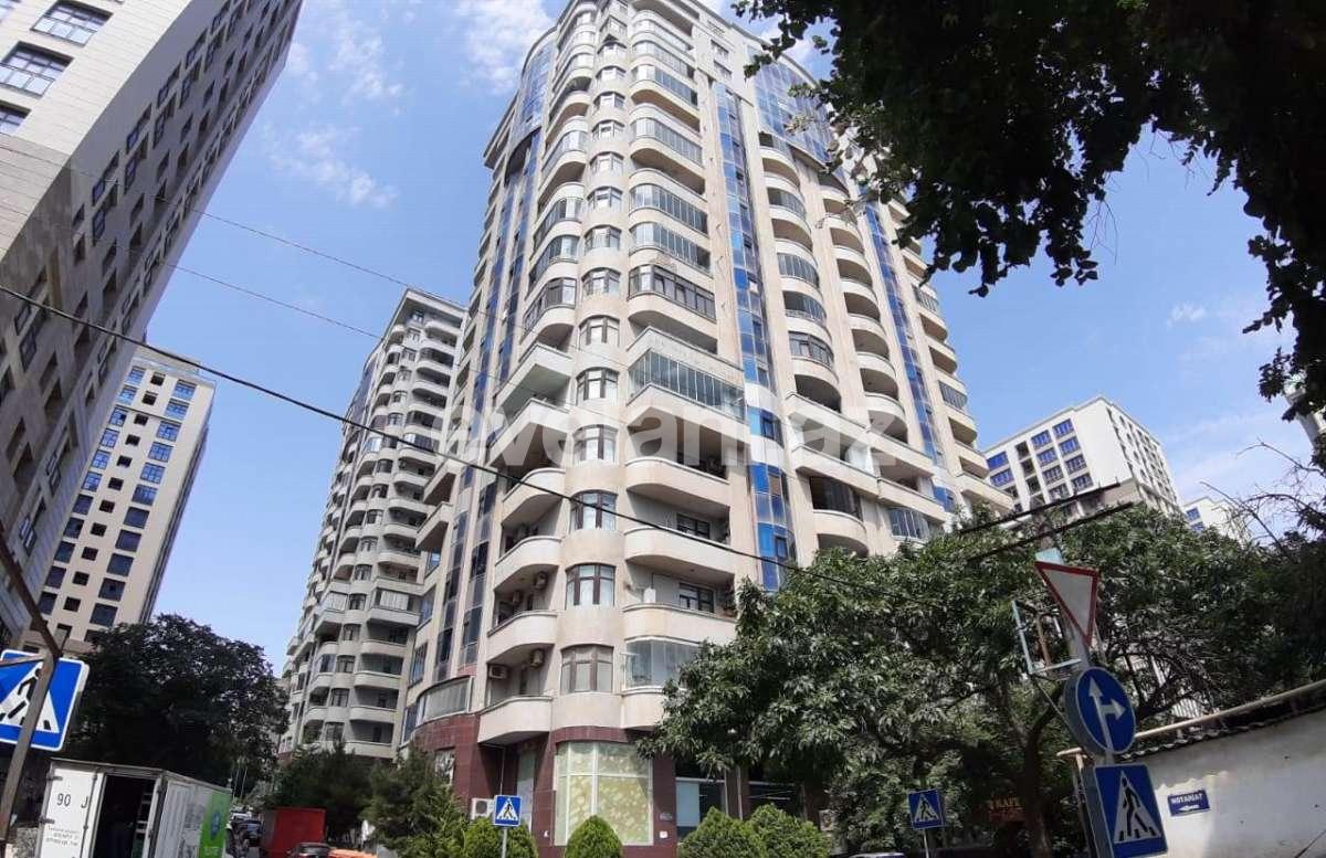 Satılır, yeni tikili, 3 otaqlı, 165 m², Bakı, Nəsimi r.