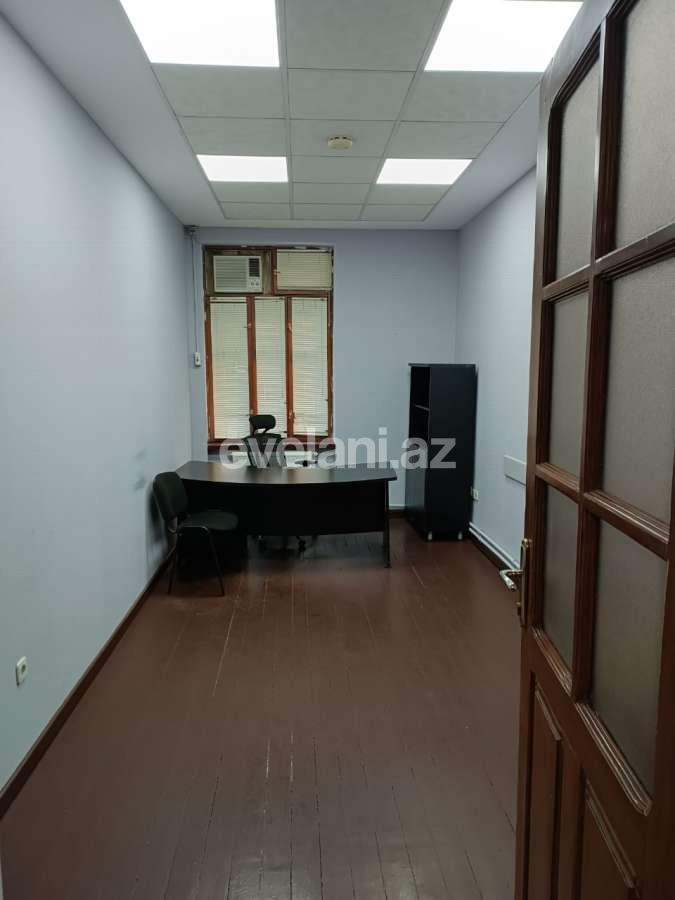 Kirayə verilir, ofis, 2 otaqlı, 55 m², Bakı, Səbail r.