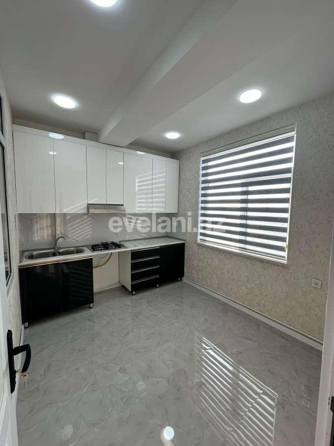 Satılır, yeni tikili, 2 otaqlı, 70 m², Bakı, Nizami r.