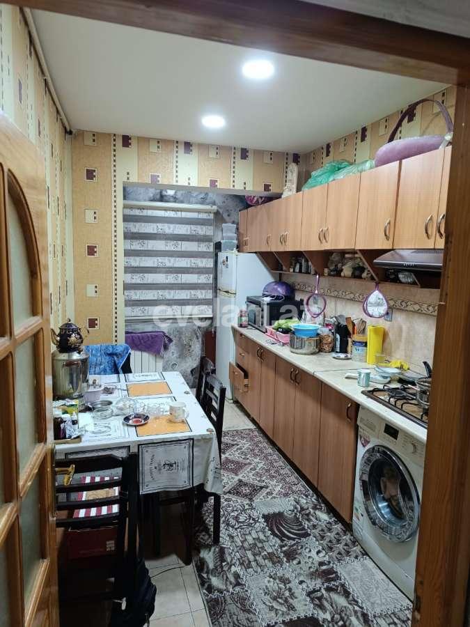 Satılır, köhnə tikili, 3 otaqlı, 80 m², Bakı, Səbail r, Badamdar q.