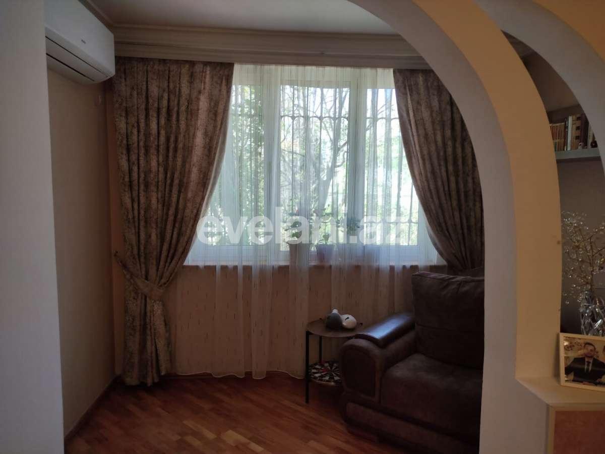 Satılır, köhnə tikili, 3 otaqlı, 80 m², Bakı, Sabunçu r, Bakıxanov q.