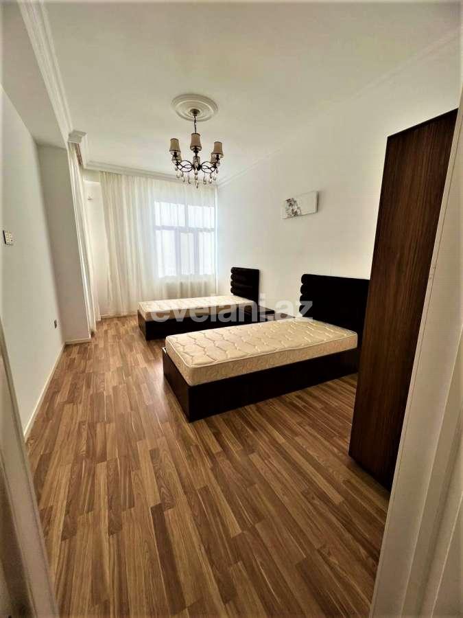 Kirayə verilir, yeni tikili, 3 otaqlı, 140 m², Bakı, Xətai r.
