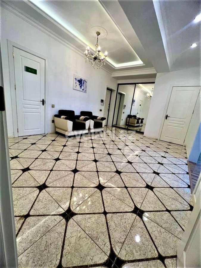 Kirayə verilir, yeni tikili, 3 otaqlı, 140 m², Bakı, Xətai r.