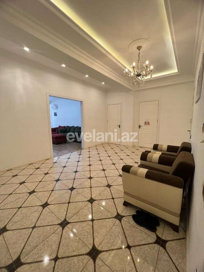 Kirayə verilir, yeni tikili, 3 otaqlı, 140 m², Bakı, Xətai r.