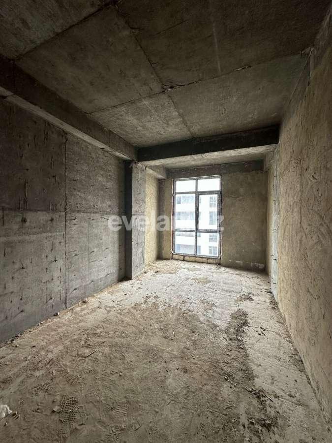 Satılır, yeni tikili, 2 otaqlı, 70 m², Bakı, Nizami r.