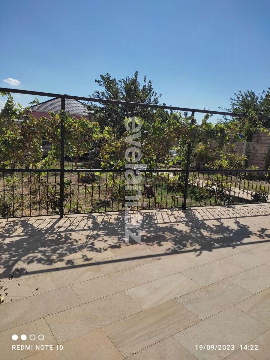 Satılır, həyət evi / bağ, 4 otaqlı, 75 m², Bakı, Abşeron r, Saray q.